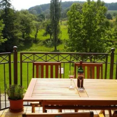 Knoll مزرعة للإقامة Lindenfels